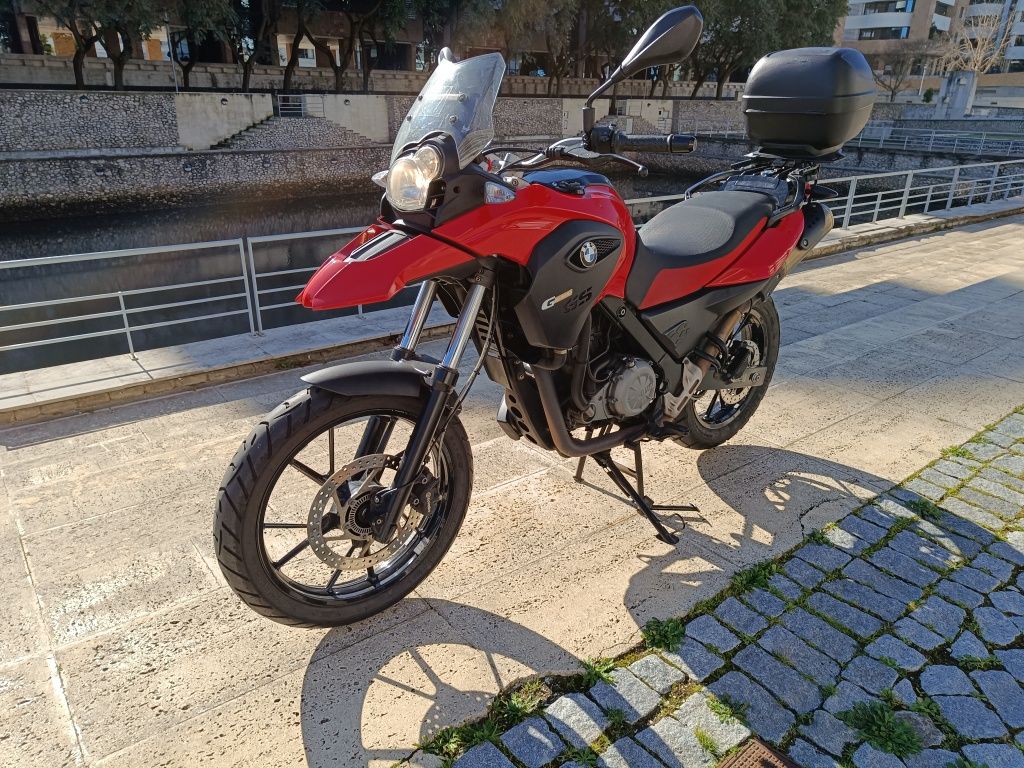 BMW G 650 GS em excelente estado de 2016

Excelente estado pronta p