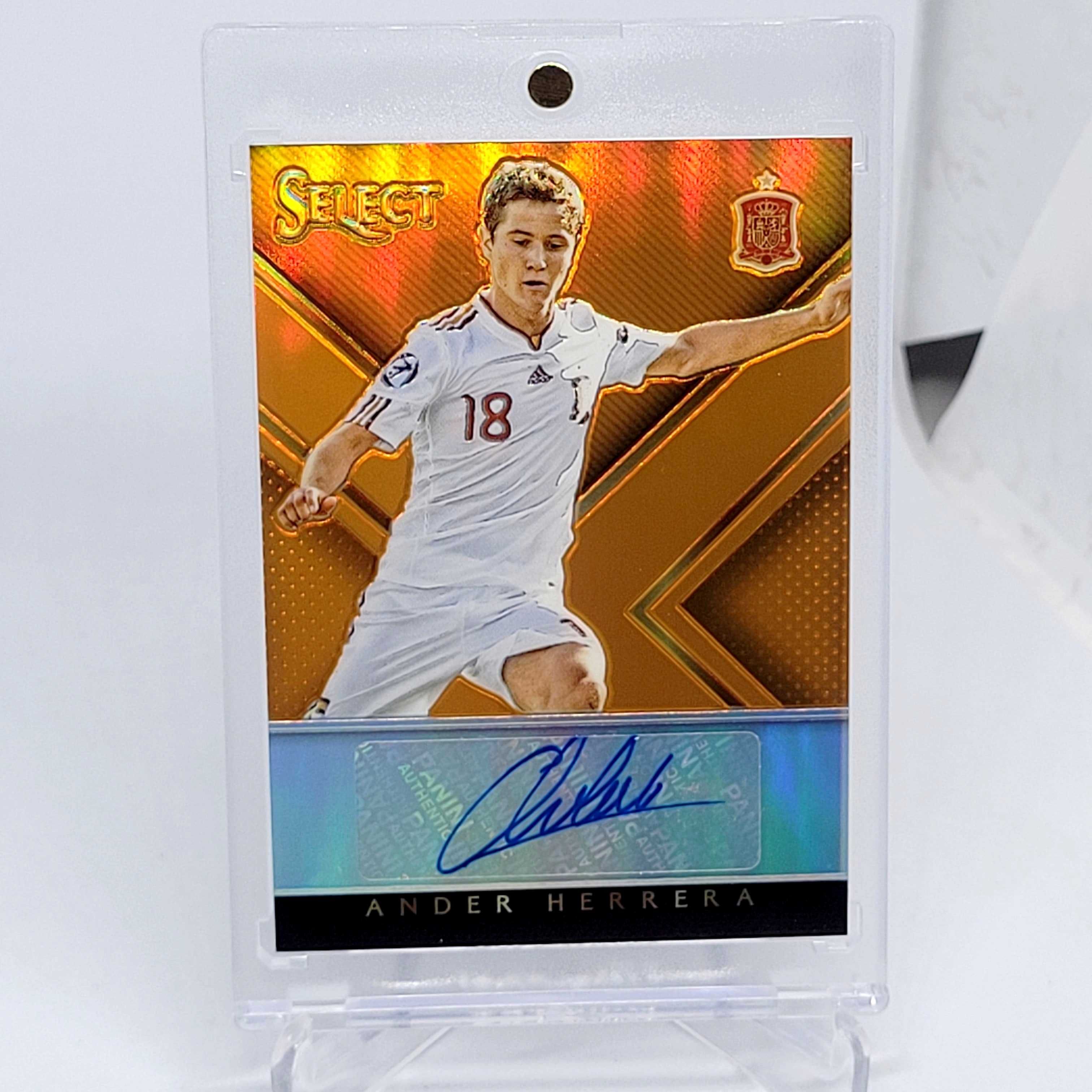 HERRERA Panini Soccer Select 2015-16 * 43/100 Orange Autograf