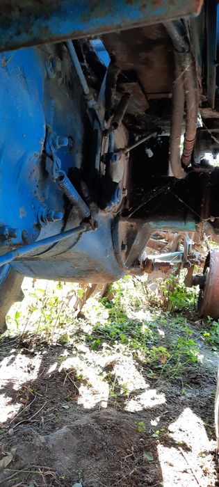 Продам трактор ЮМЗ 6 1984 рік з навісним в робочому стані