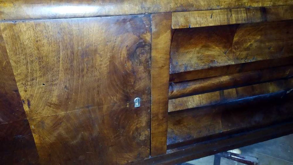 Przedwojenna biblioteczka (witryna) Art Deco - możliwa ZAMIANA!