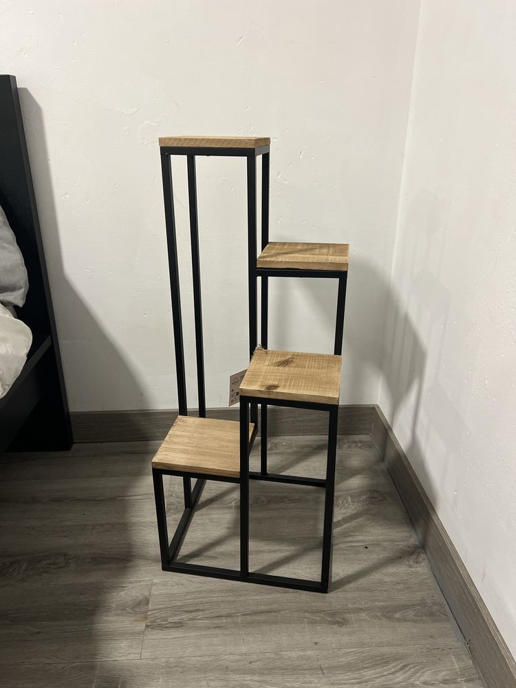 SUPORTE PARA PLANTAS PRETO E BEGE HÔMA