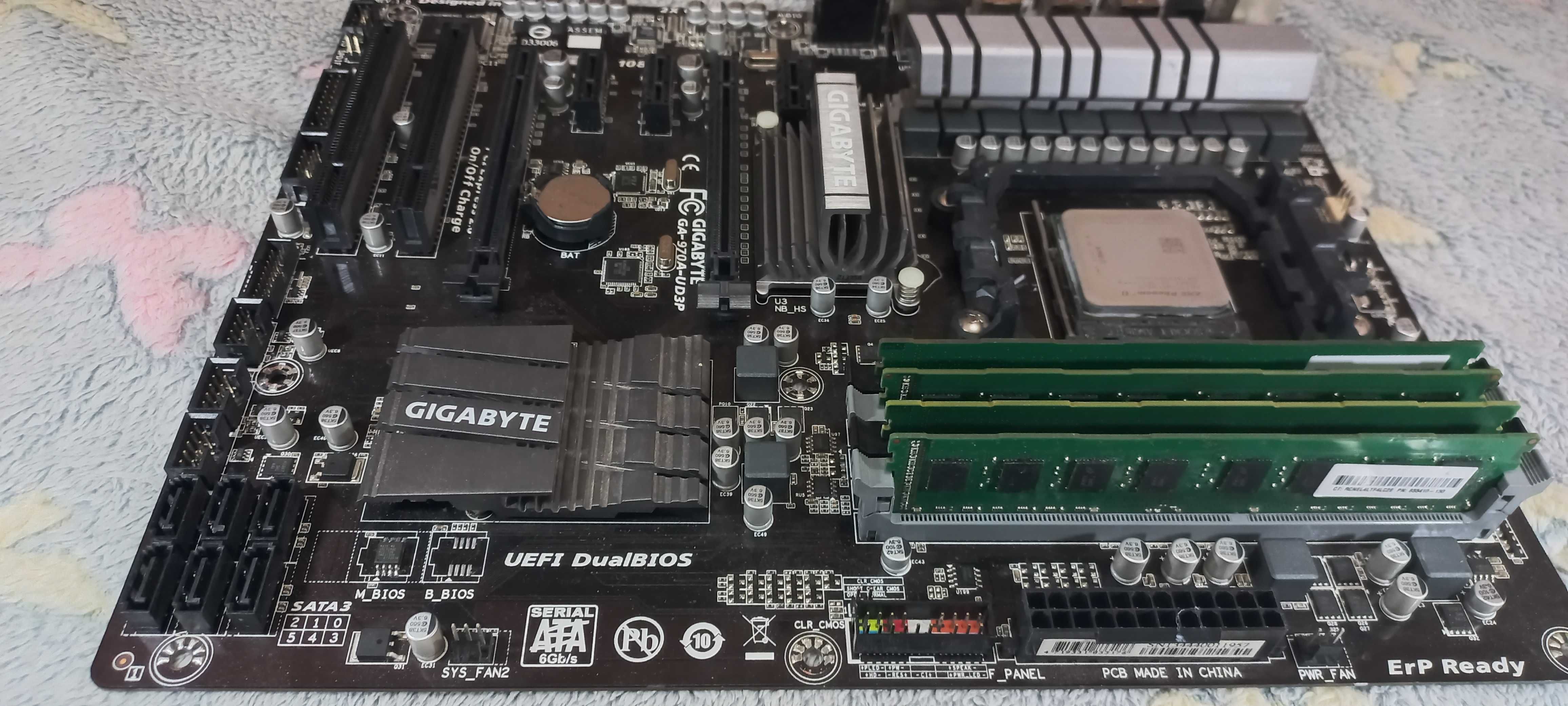 Gigabyte GA-970A-UD3P + Phenom II X6 1055T(AM3+) + 16Gb DDR3-1600