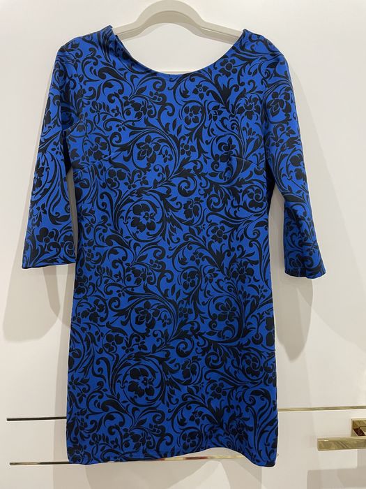 Sukienka mini elegancka ażurowy wzór chabrowa S/M uni