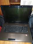 Laptop Asus KJ72  17 cali  uszkodzony