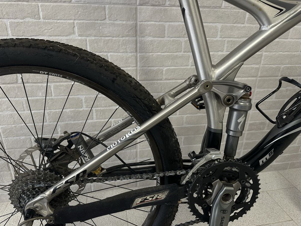 Specialized Stumpjumper - Roda 26 - Quadro XL