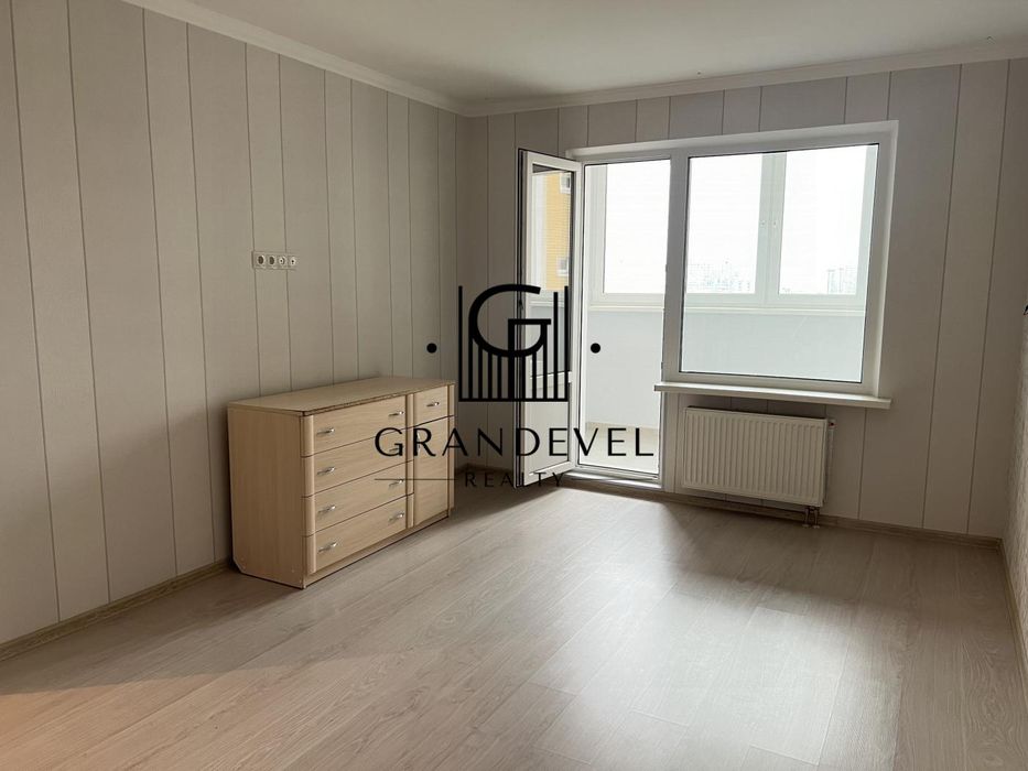 Продаж 3к квартири по вул. С.Данченка 1, Виноградар, Київ