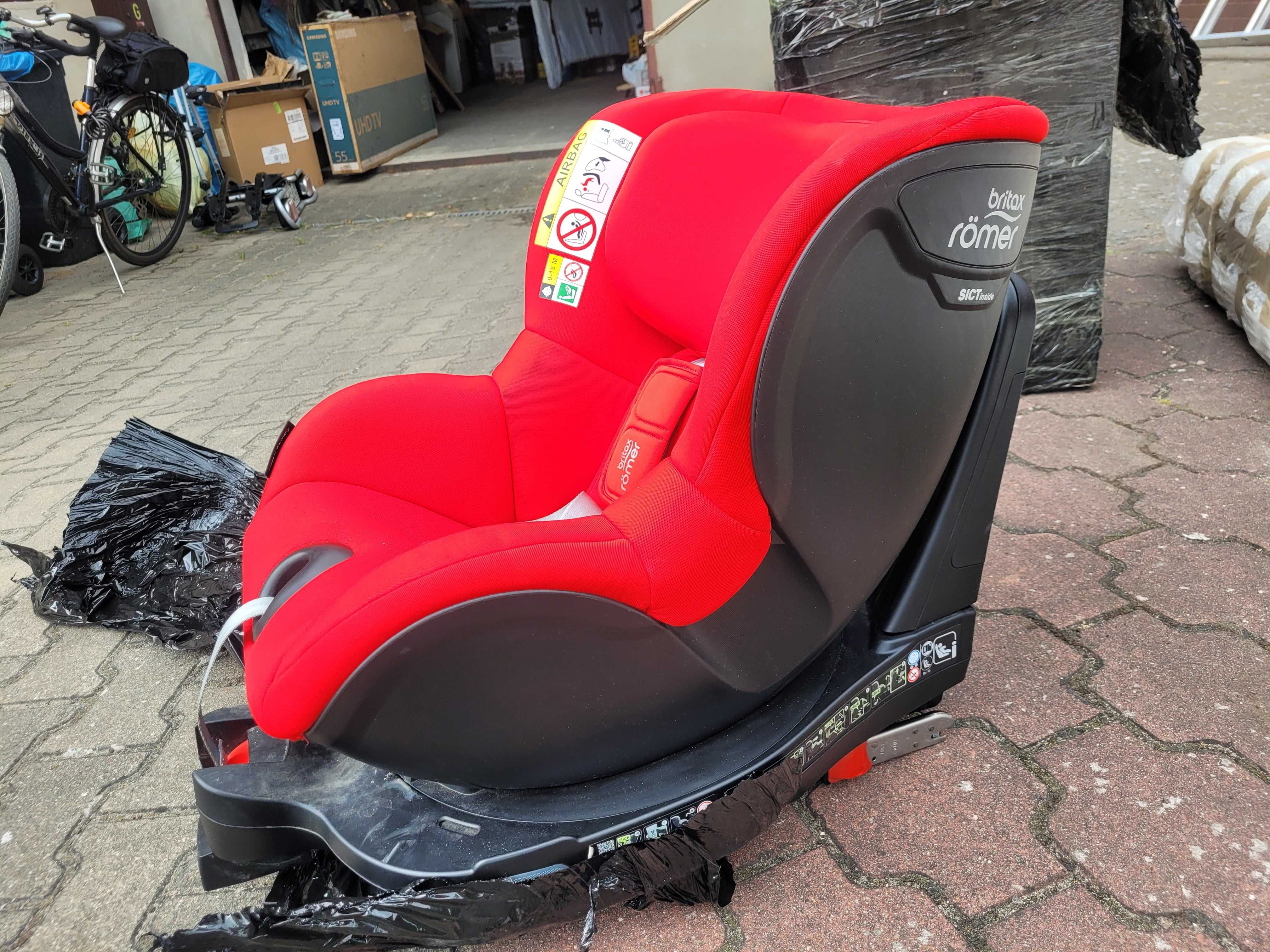 Britax Romer DUALFIX M i-SIZE - czerwony, 0-18 kg