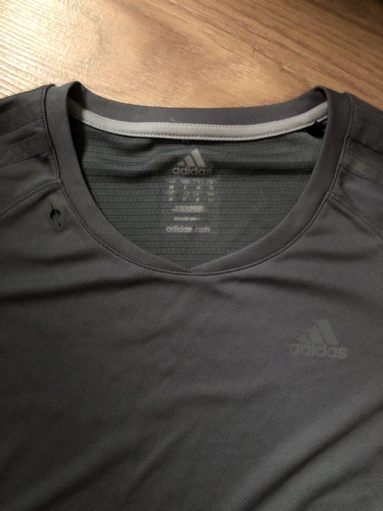 Adidas Tshirt Supernova