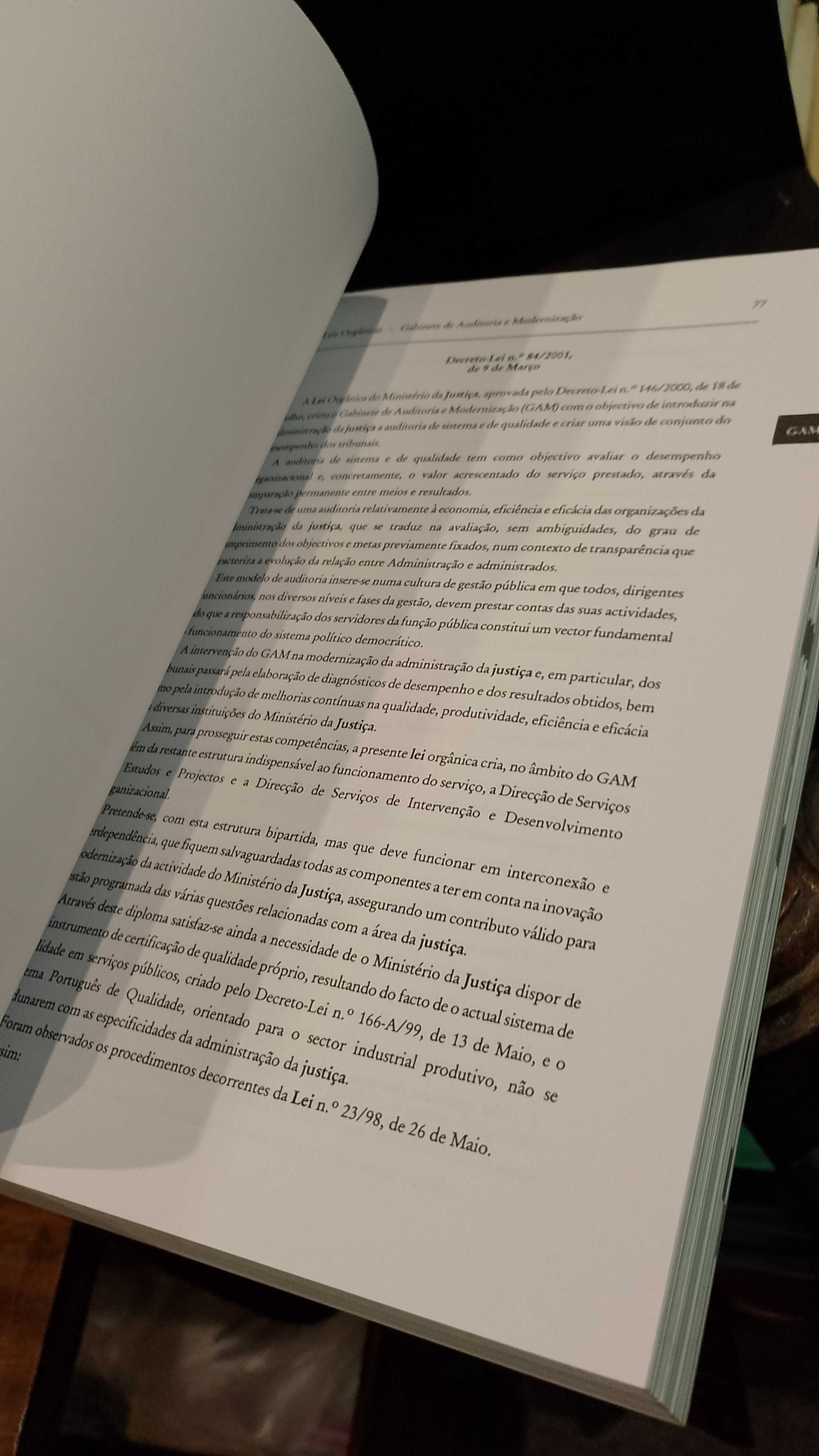 Leis Orgânicas - Ministério da Justiça (2001)