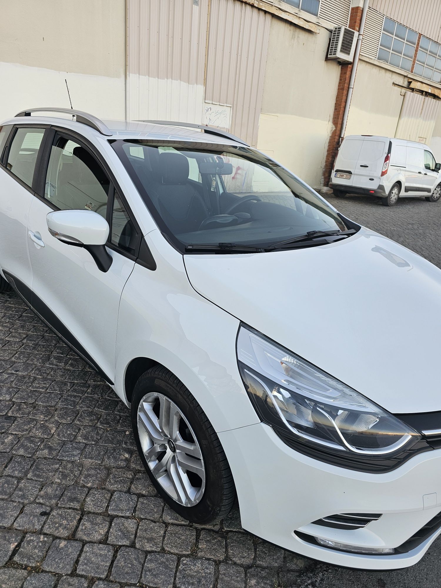 Vende se Renault Clio