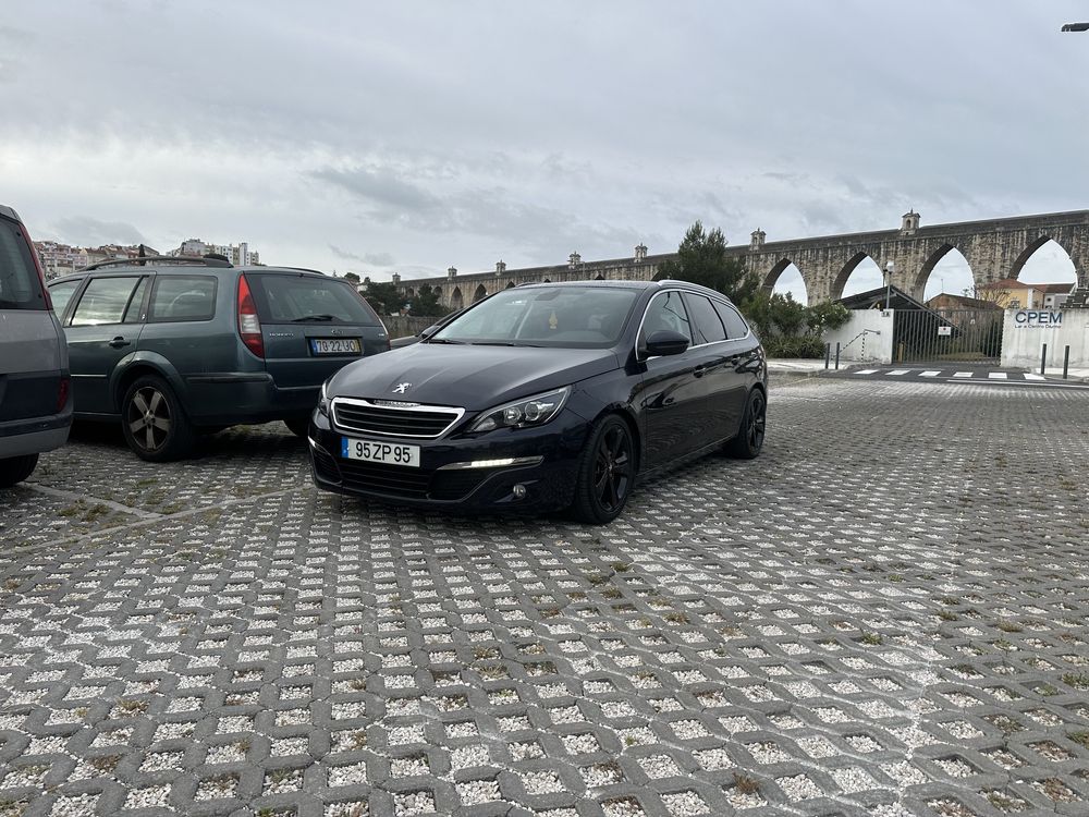 Peugeot 308 SW 1.6 HDI  Impecável TECTO PANORAMICO