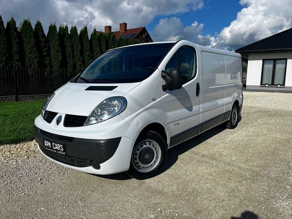 Renault Trafic / 2.0 Diesel / Long / Niski Przebieg