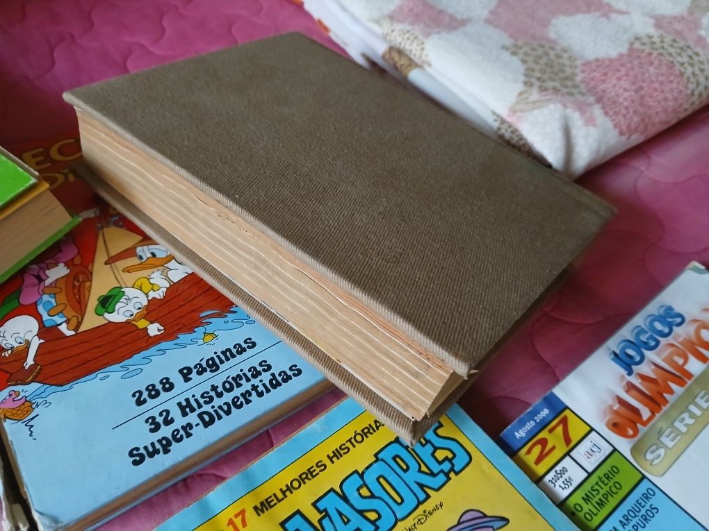 36 livros banda desenhada Walt Disney (alguns não estão bom estado)