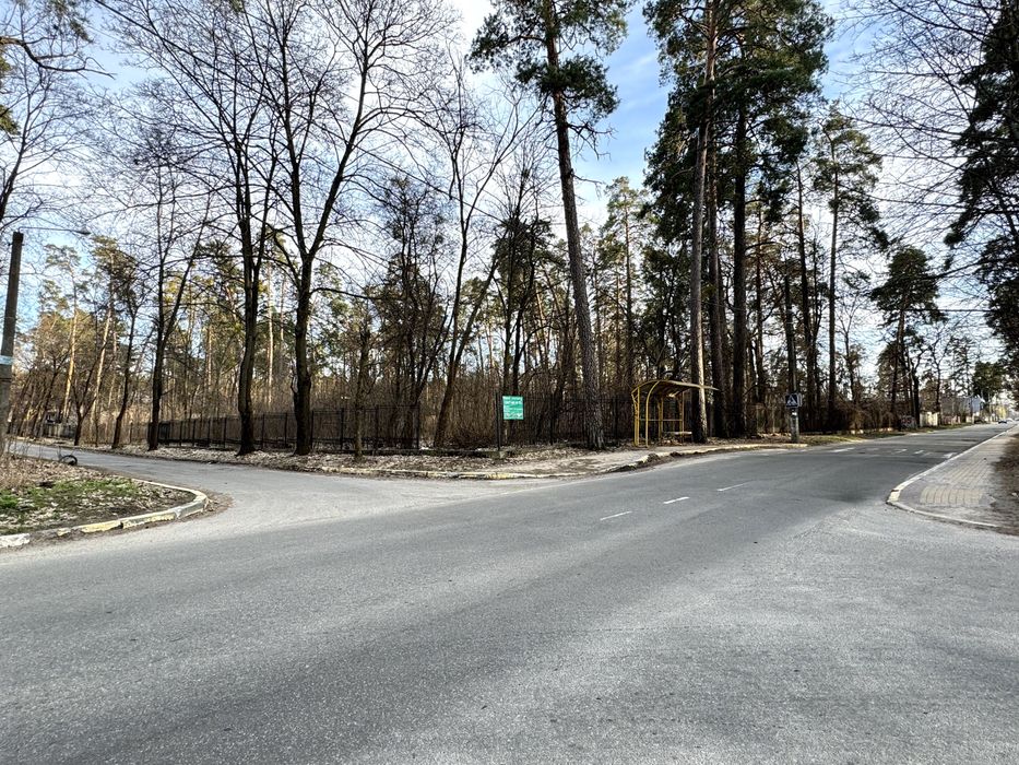 Ворзель, продаж комплексу будівель 800м2 + 6гектарів ділянки території