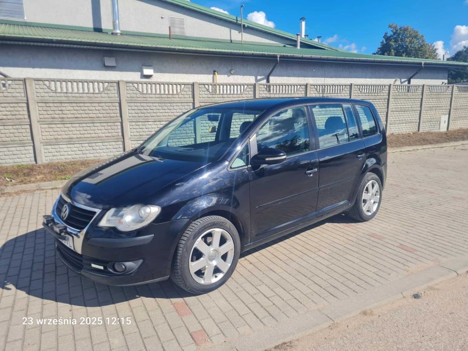 VW TOURAN automat 2010r