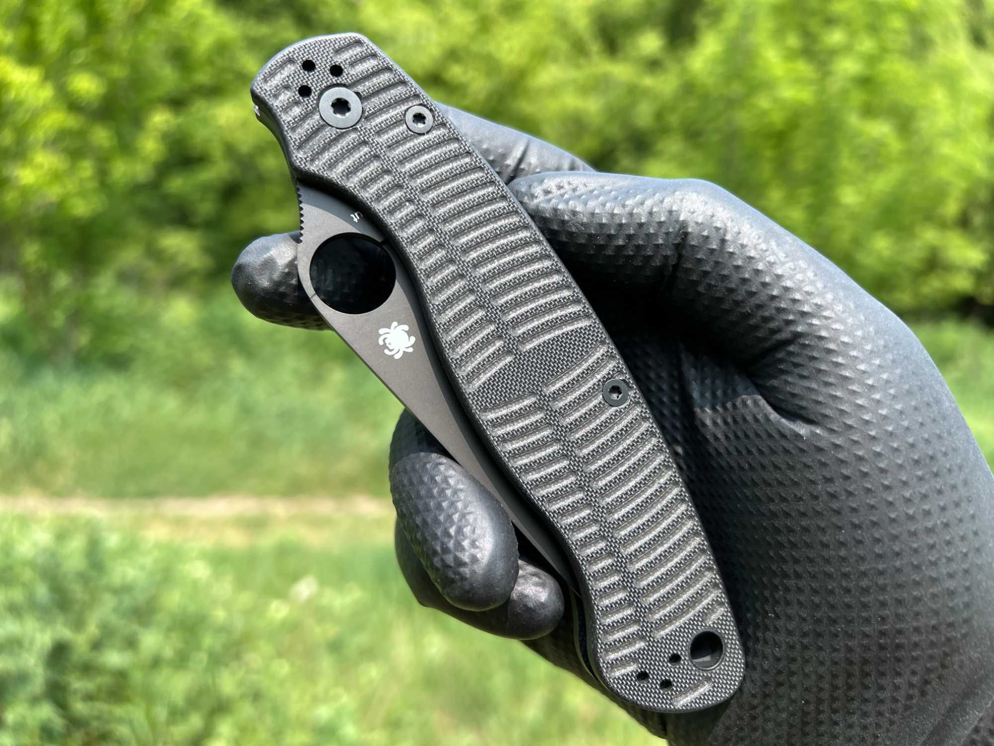 Складний ніж Spyderco Military 2 Salt Black G-10 DLC MagnaCut оригінал