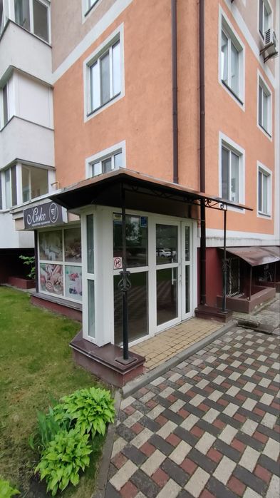 Терміново! Торгове приміщення в розвинутій локаціі!