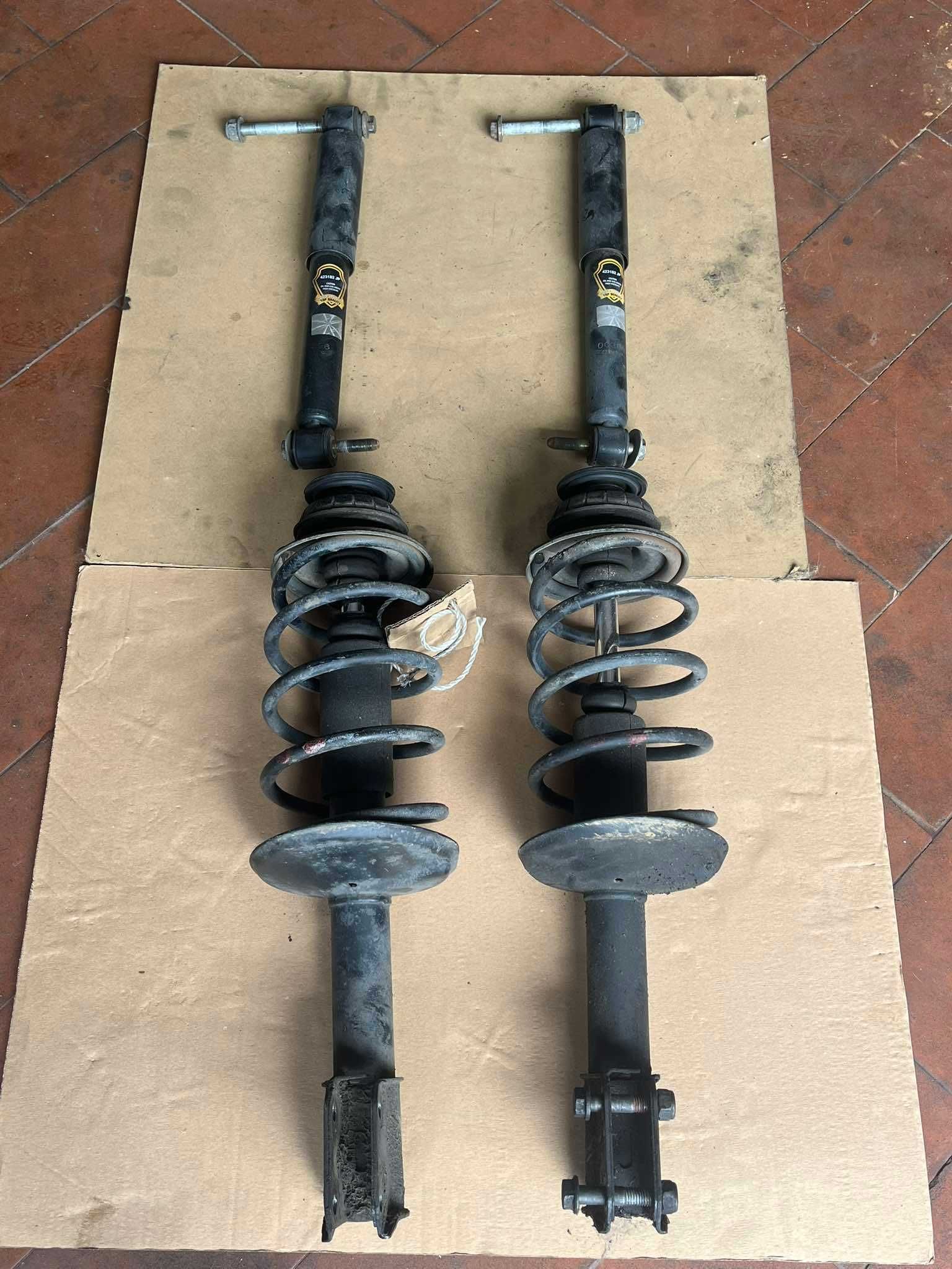 Jogo de Amortecedores Renault Clio 1.9 Diesel