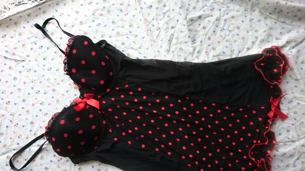 Bielizna zmysłowa Nowa S M czerwień czerń