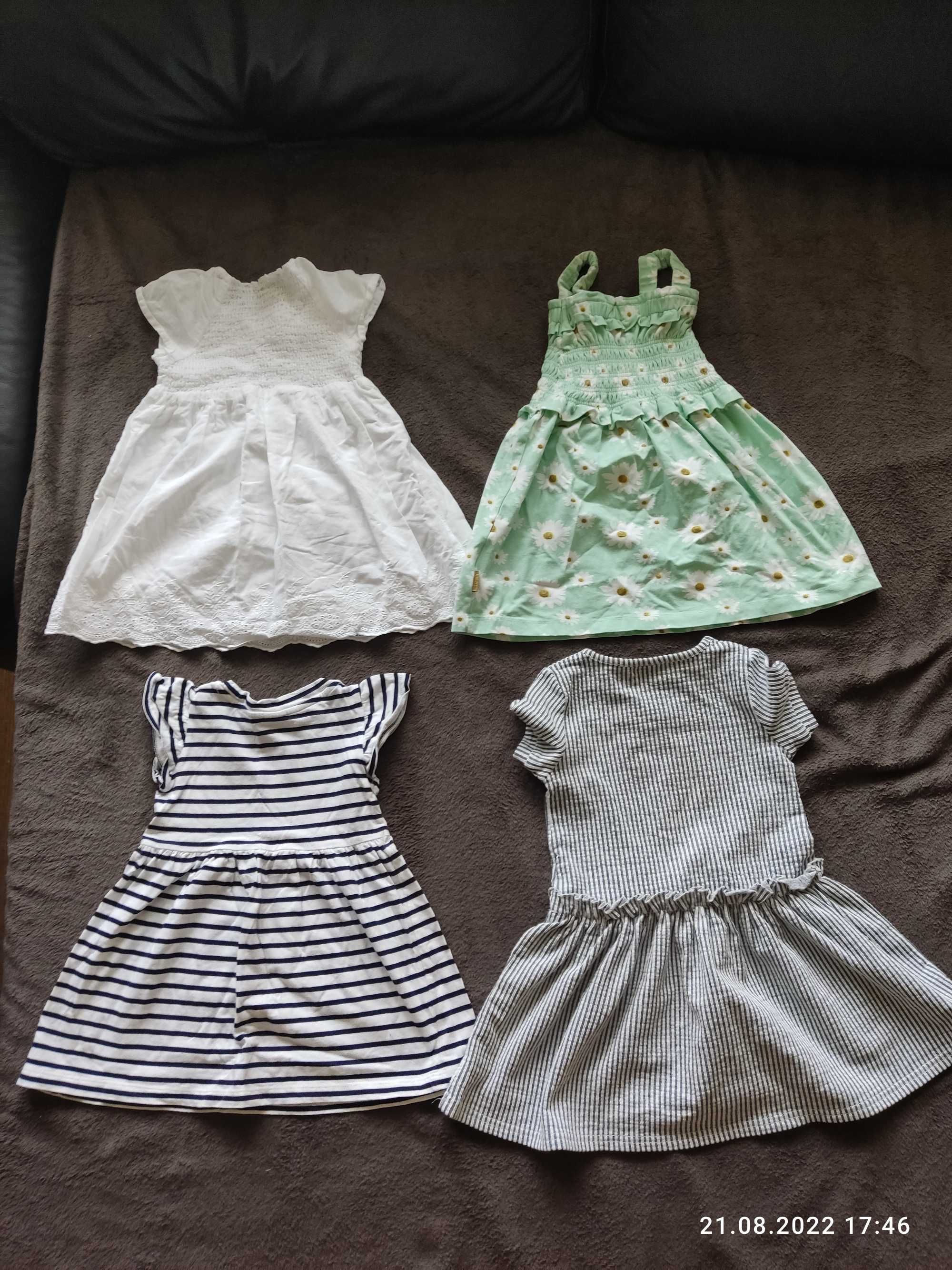 Zestaw 4 markowych sukienek dla dziewczynki w wieku 2 lat (r.92)