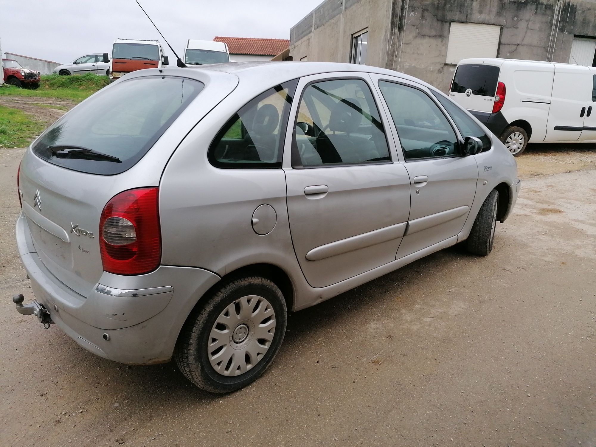 Citroën xsara Picasso 1.6 hdi só peças