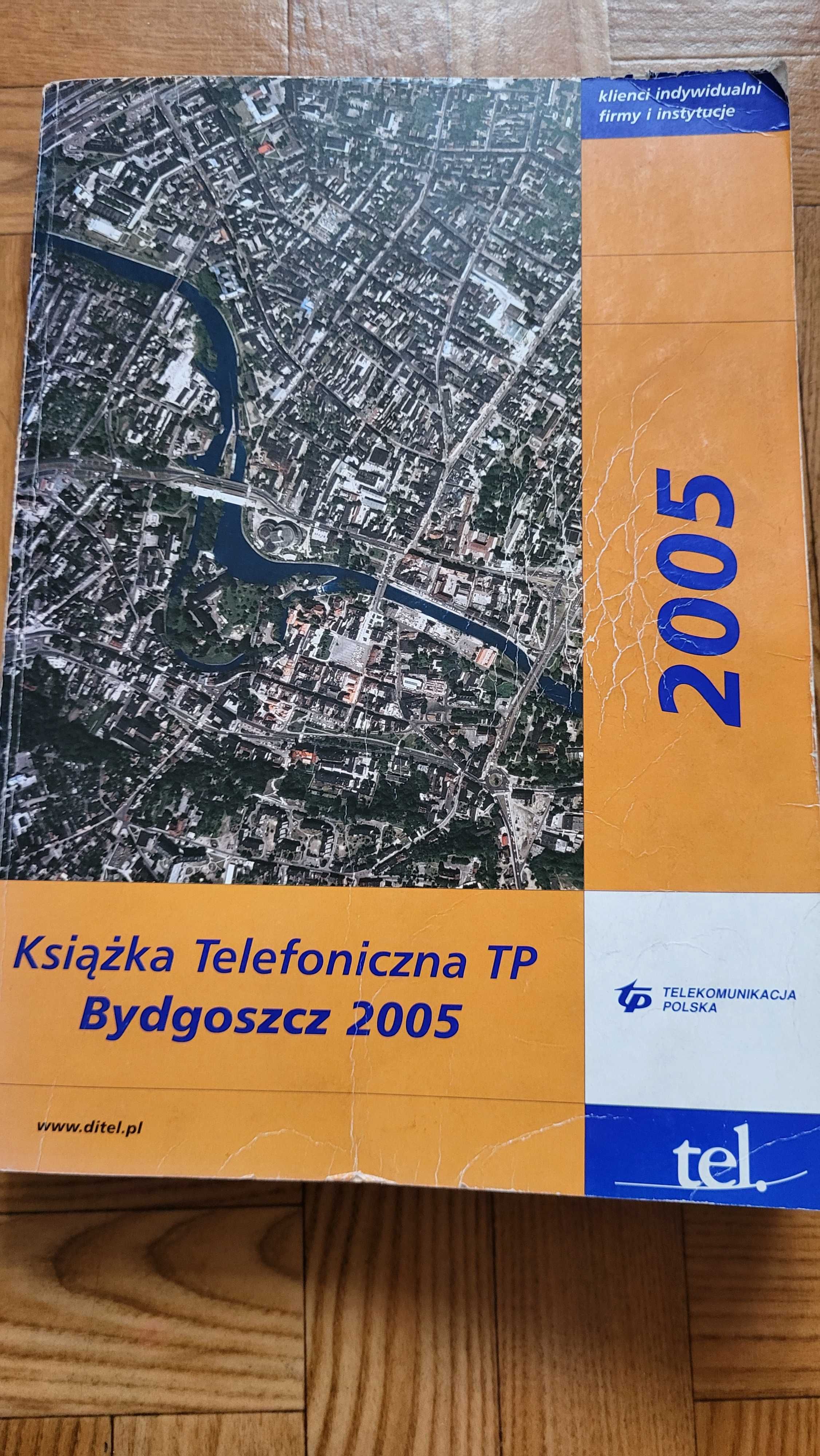 Książka telefoniczna TP 2005