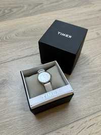 Biały zegarek TIMEX prezent na komunię