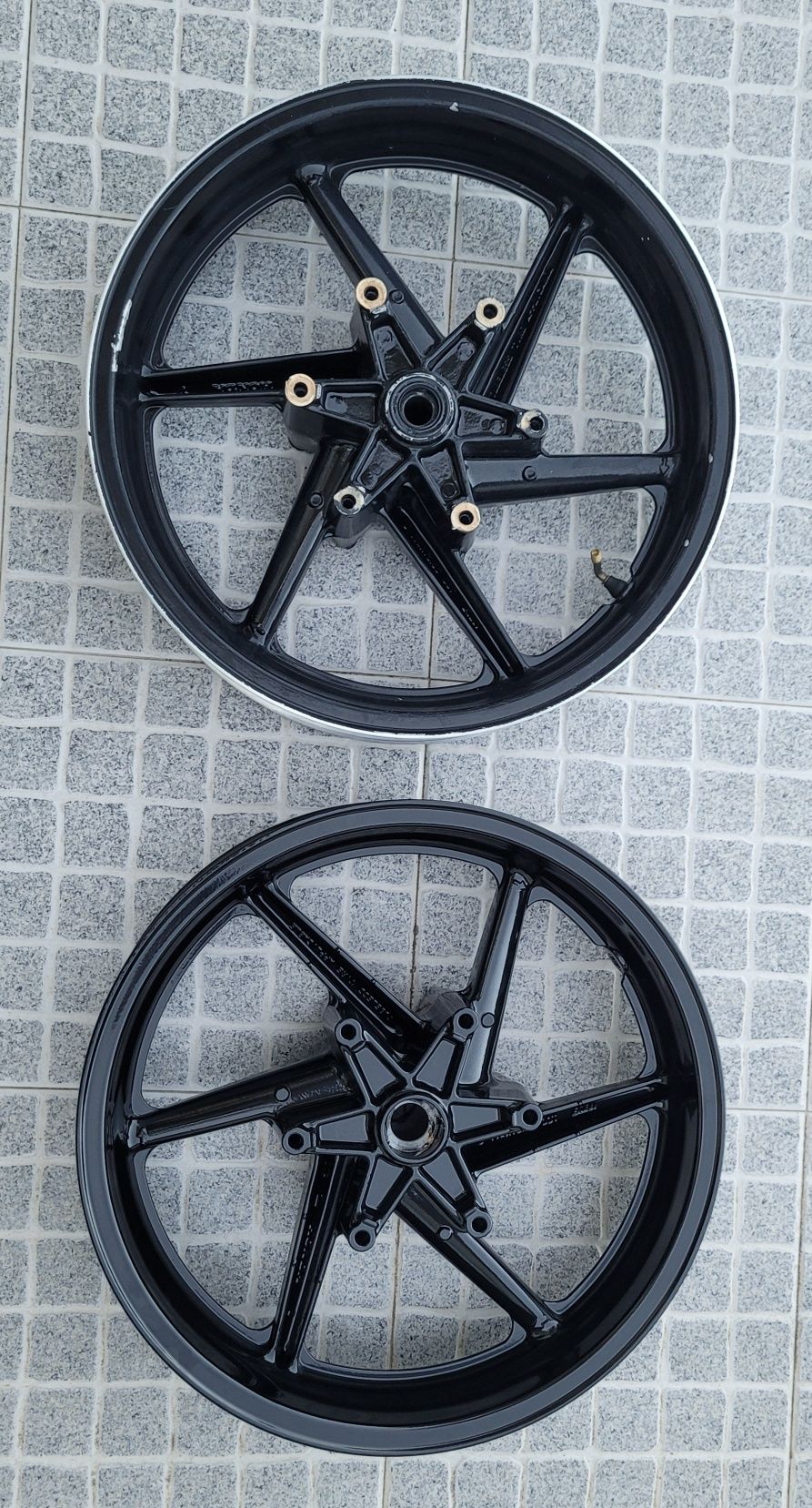 Jantes originais da Vfr 750 RC36, CBR 600 e 900