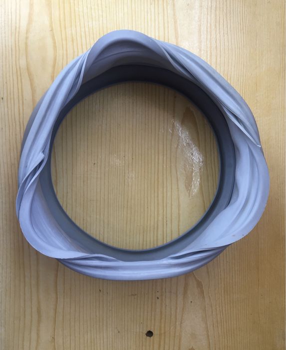 Манжета уплотнитель стиральной машини Bosch.