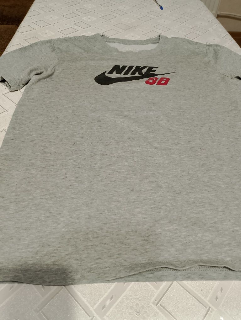 Koszulka szara uniwersalna Nike rozmiar M