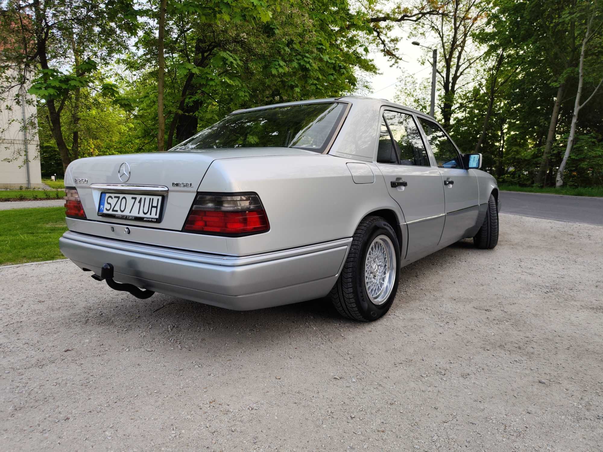 Mercedes W124 E250 TOP