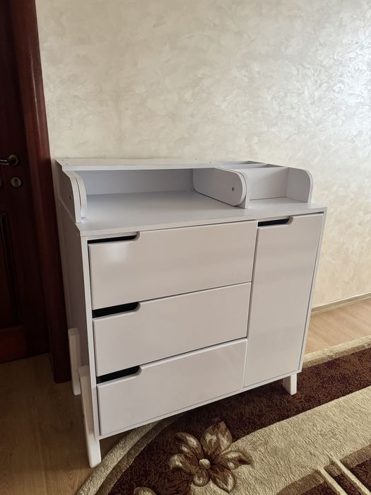 Пеленальний комод