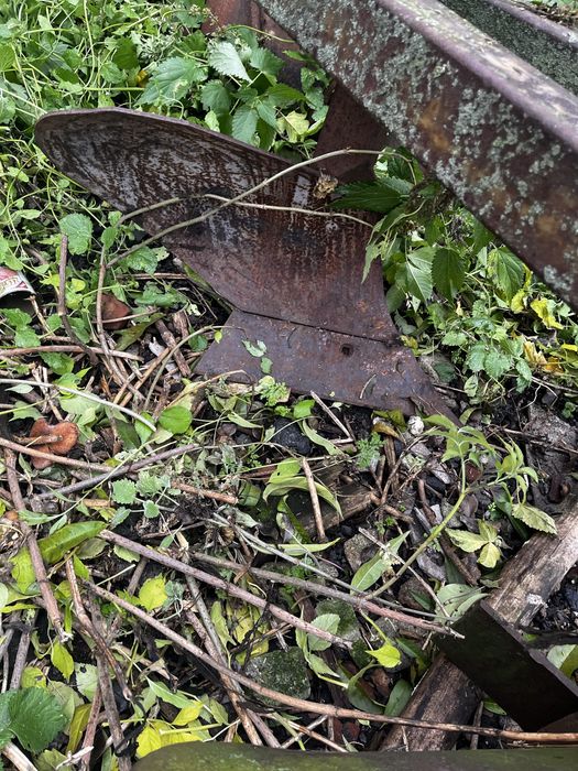 Продам плуг та культіватор,самовивіз