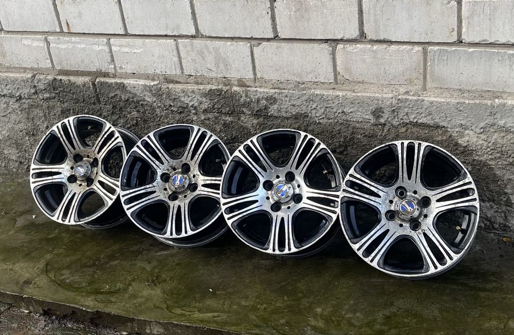 Комплект дисків r13.