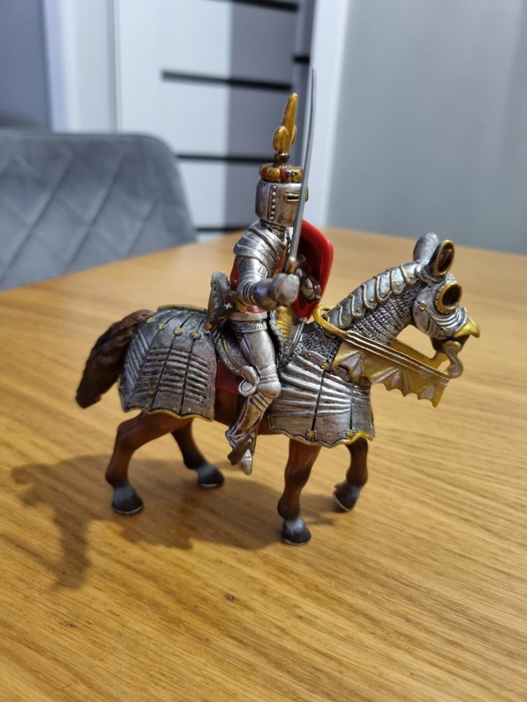 Rycerz na koniu schleich figurka