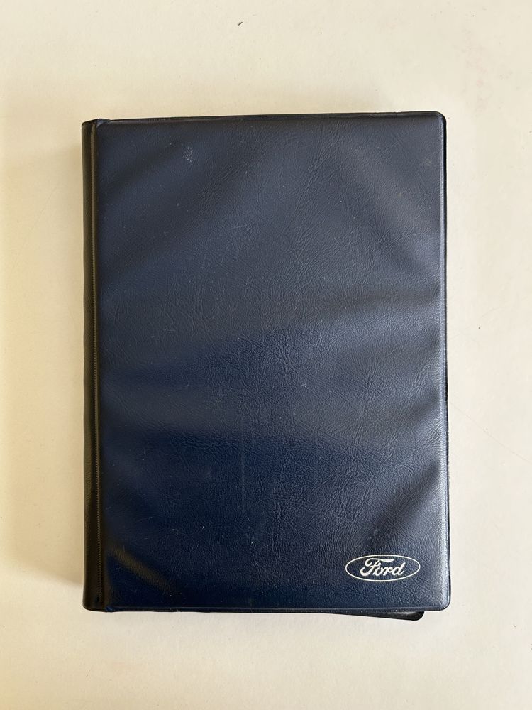 Ford- Porta documentos