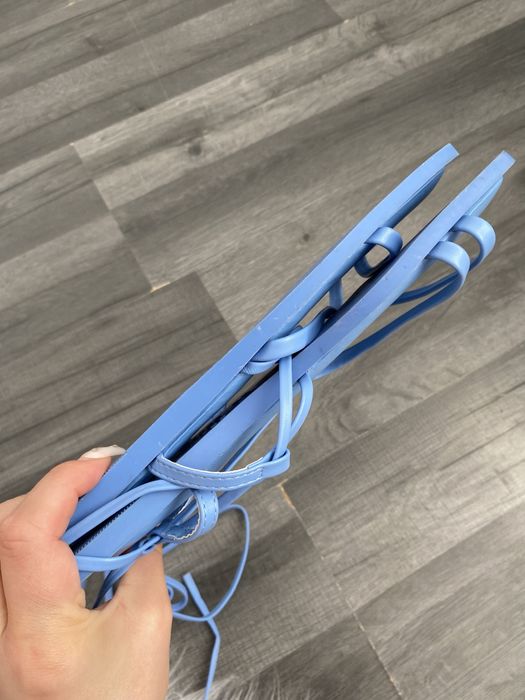 Primark 38 niebieskie klapki sandały na płaskiej podeszwie wiązane