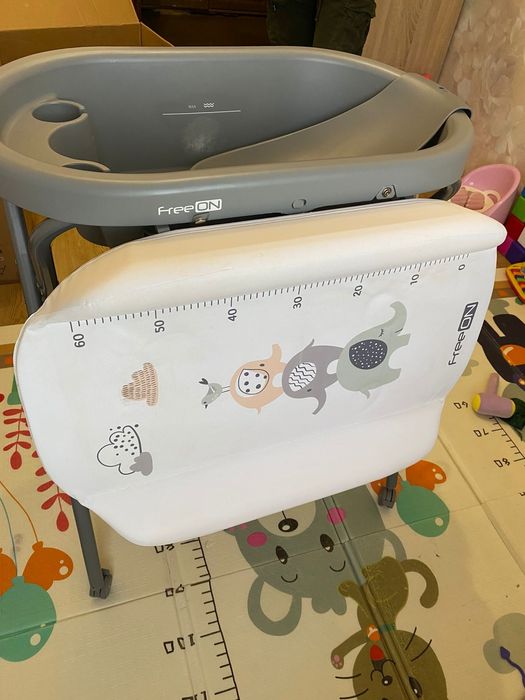 Ванна для дитини FreeON з пеленальним столиком Elephants