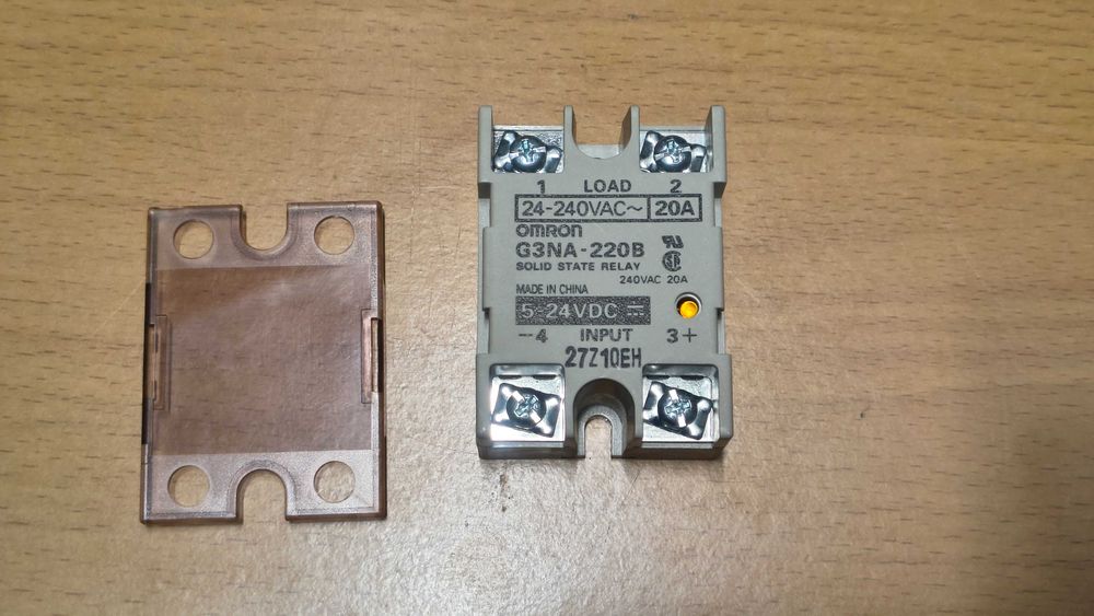 Przekaźnik półprzewodnikowy Omron G3NA-220B