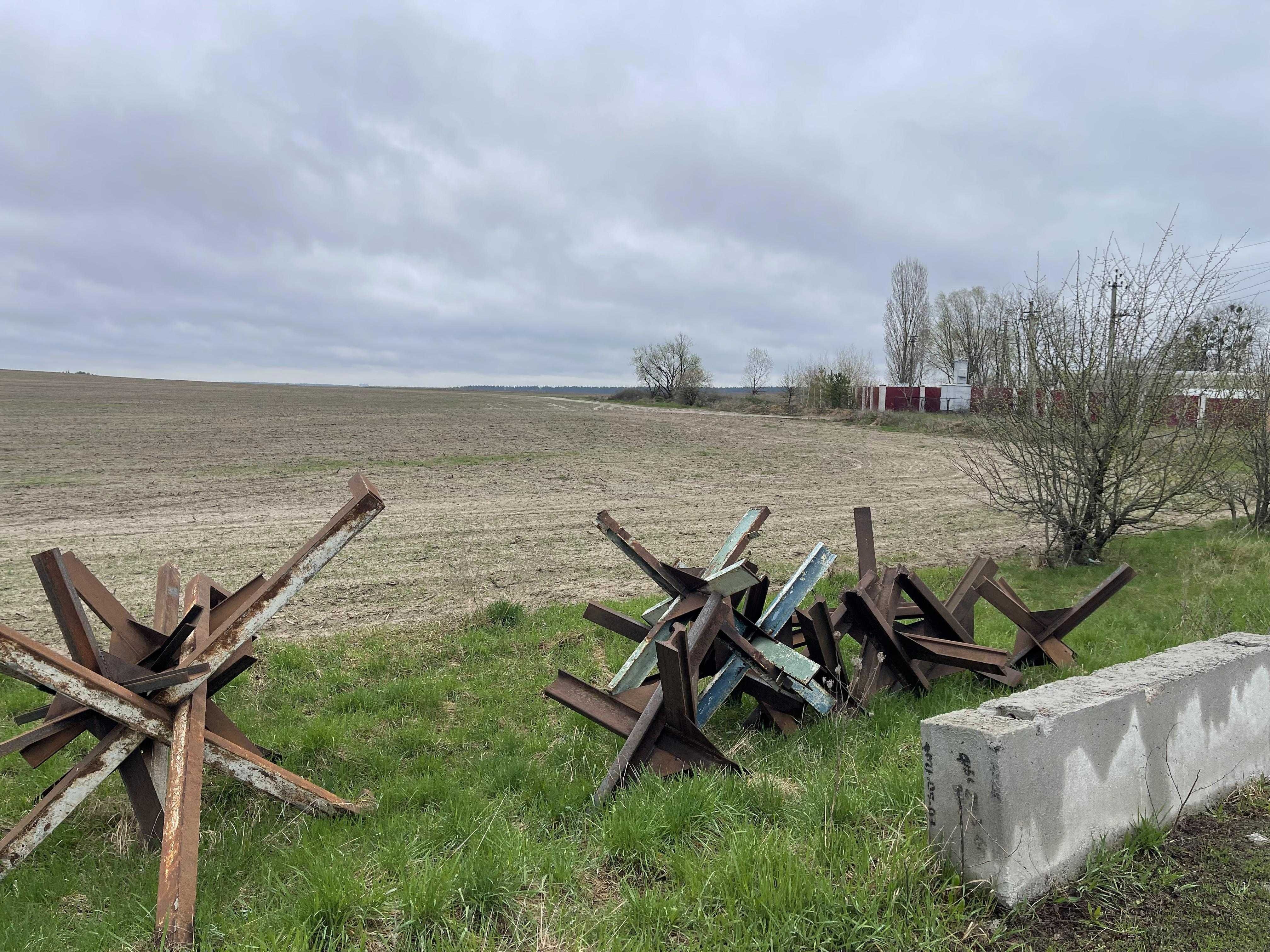 Забір'я промка ділянки від 50 сот, Асфальт, Комунікації