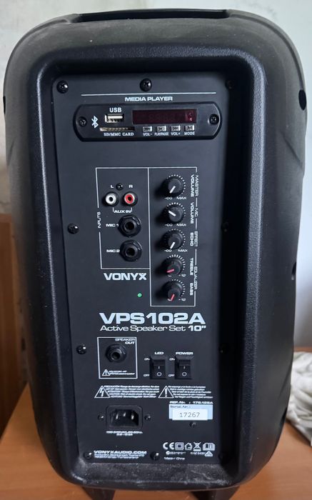 Głośniki na statywach 600W