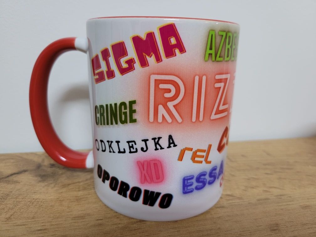 Kubek z nadrukiem młodzieżowe hasła roku