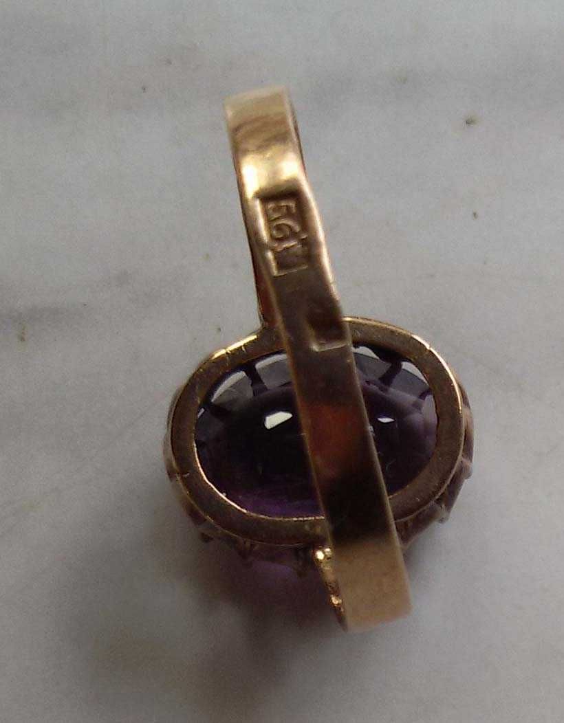 Кольцо золотое 56 проба  с аметистом