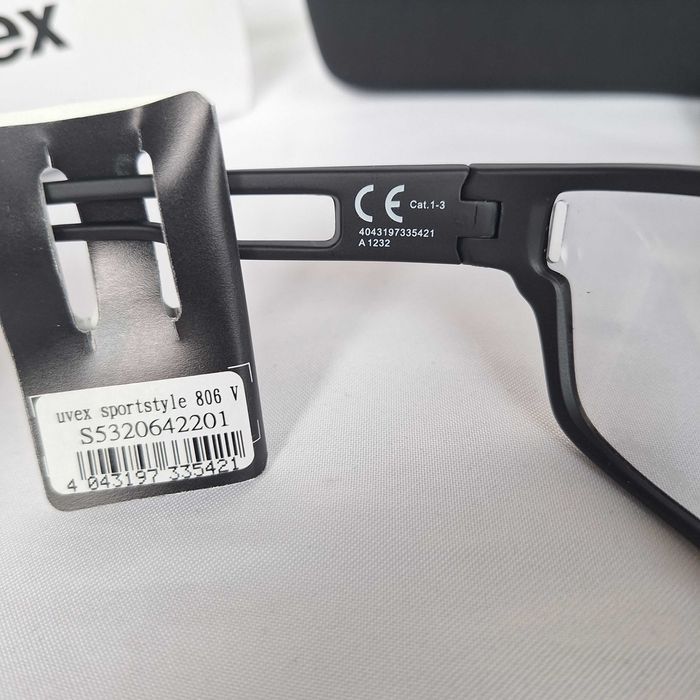 Okulary Sportowe Uvex Sportstyle 806 V Variomatic Black Mat S1-3