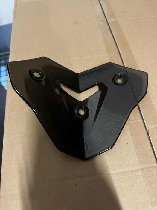 Szyba przednia BMW F900R K83