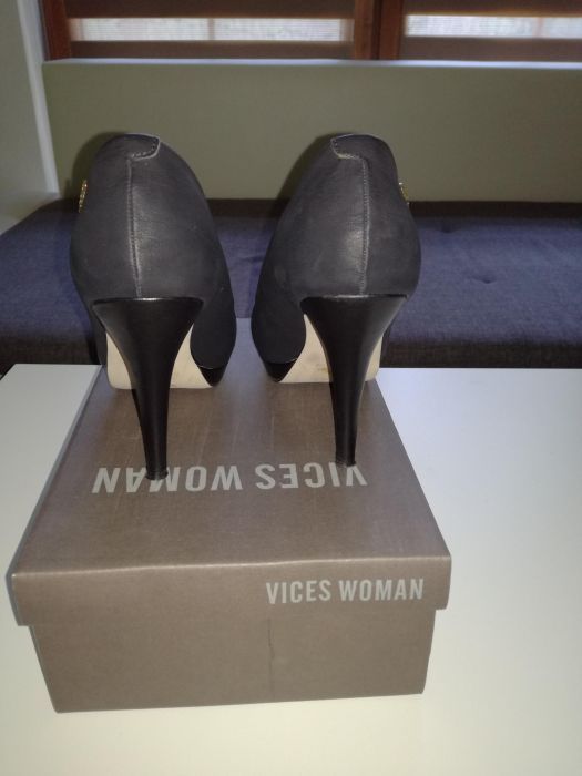 Buty - szpilki Vices. Jak nowe. Rozmiar 39.