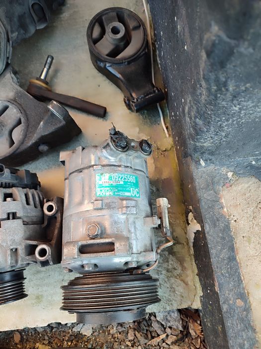 Компрессор кондиционера на Опель Вектра Ц Сигнум Opel Vectra C Signum