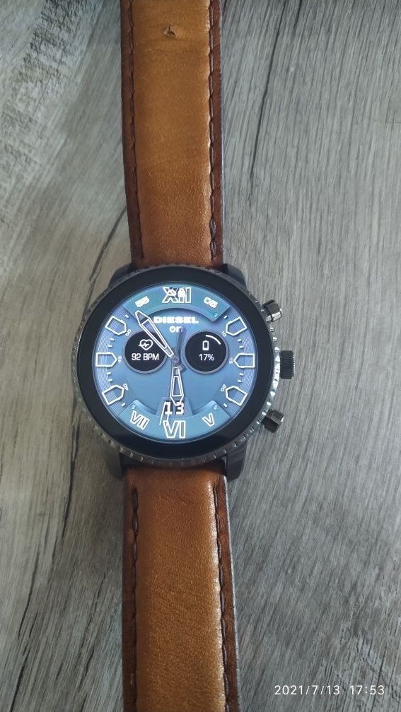 Продам смарт годинник Fossil Gen4