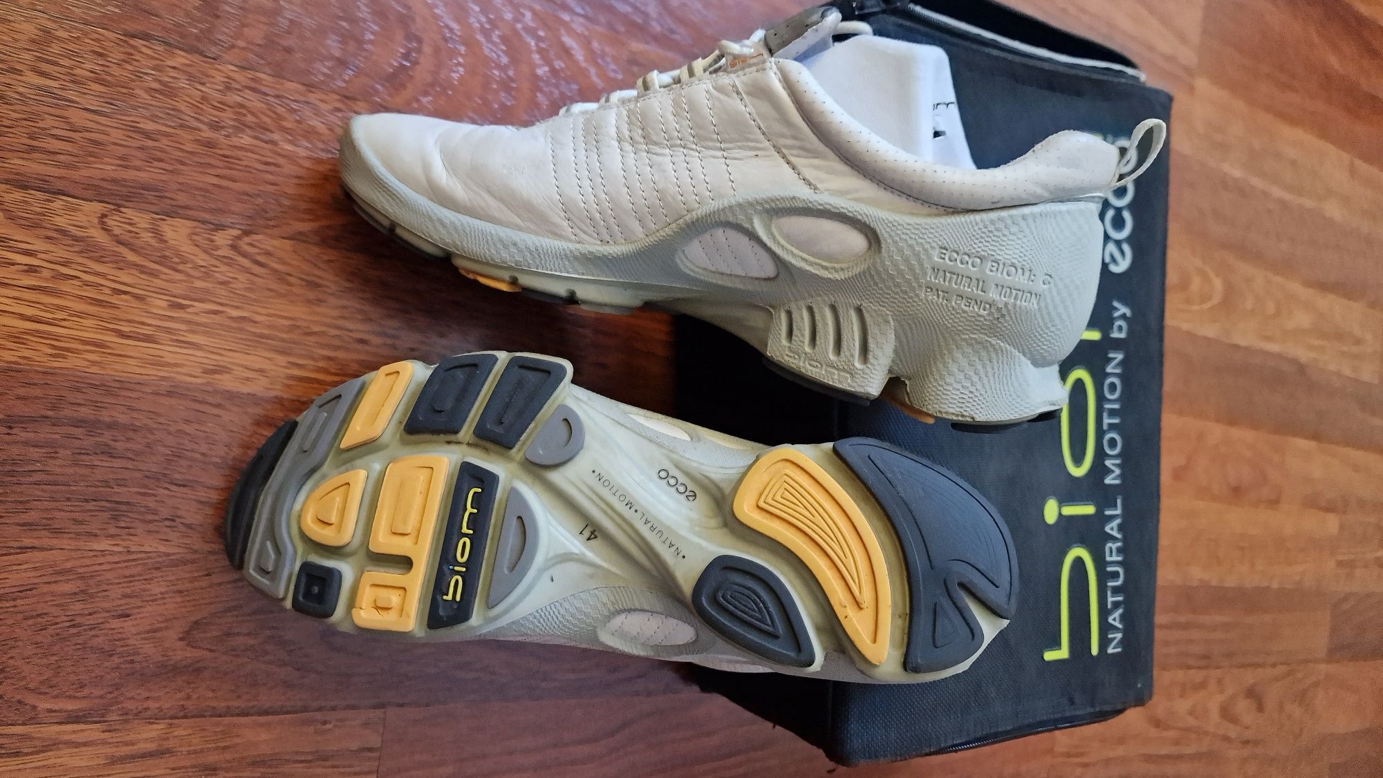 Buty sportowe oryginalne Ecco Biom unisex skóra jaka wyprofilowane