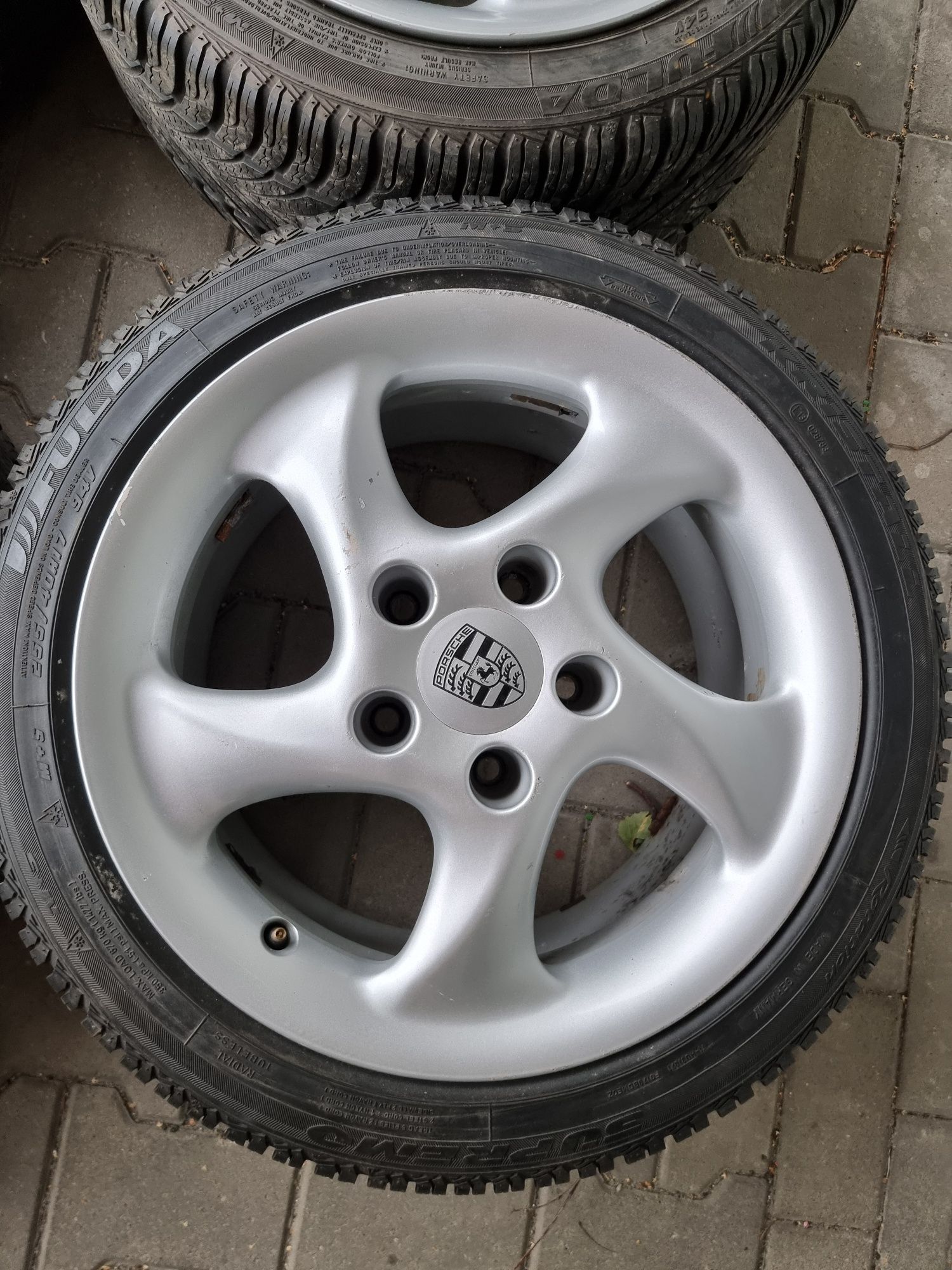 Felgi kola Porsche Turbo Twist 17" 8 i 9 szerokie ET 47 5x130